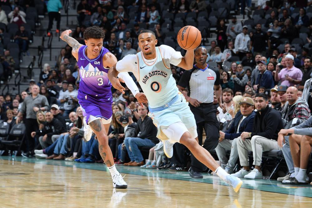 仅证明了他 仅证明了他