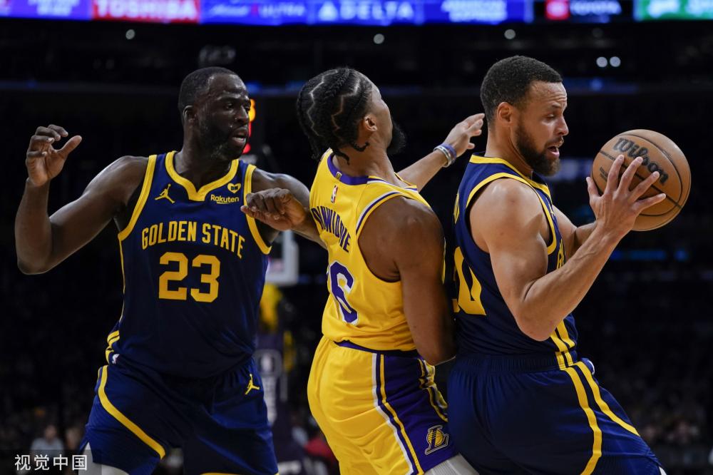 虽然裁判和 虽然裁判和