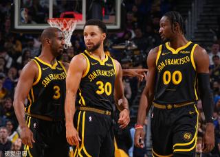 用边路速度 用边路速度